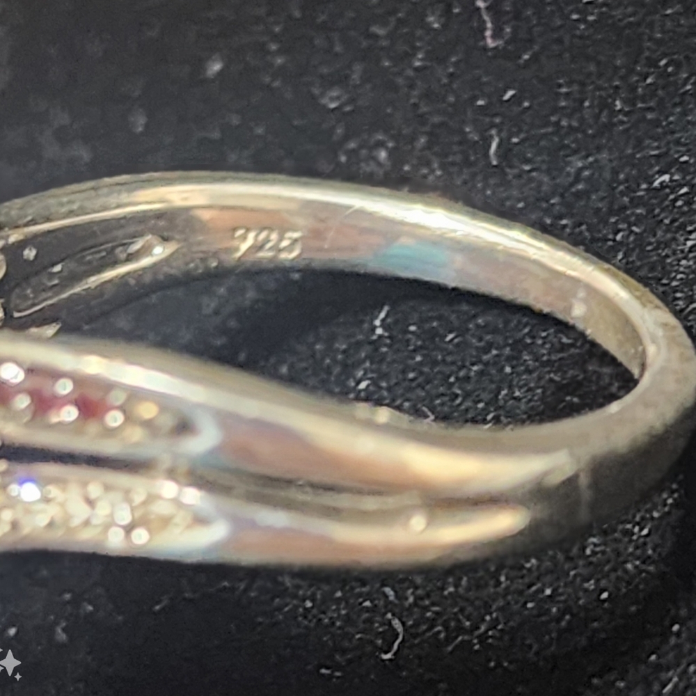 Ring - Picture 2 of 2